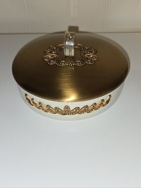 Vintage Duk It Metal Lidded Box